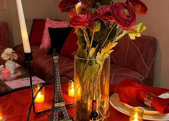 Apartment Parisee 1br Paris Inpired Romantic In Cubao *